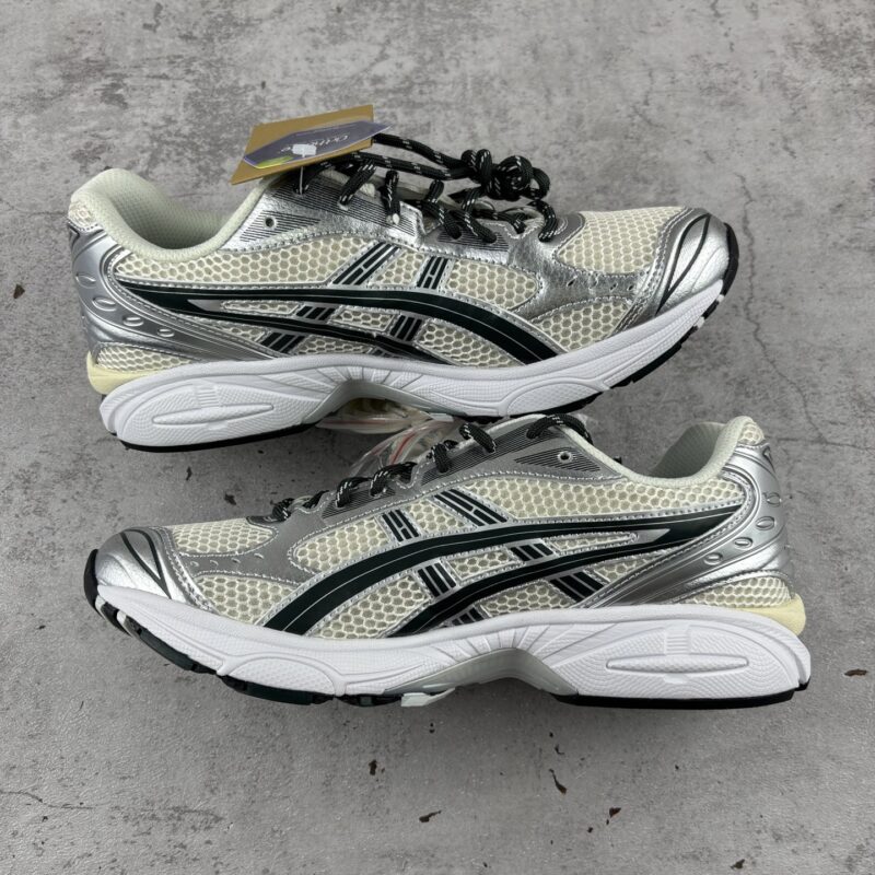 Kayano 14 Cream Scarab